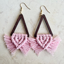 Load image into Gallery viewer, *RTS* Macrame Earrings (multiples Colors)
