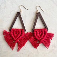 Load image into Gallery viewer, *RTS* Macrame Earrings (multiples Colors)
